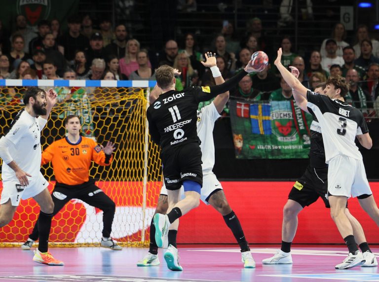 EHF EuroLeague Viertelfinale FÜCHSE Berlin vs HBC Nantes, at 23.04.24, in Berlin (Max-Schmeling-Halle), Germany